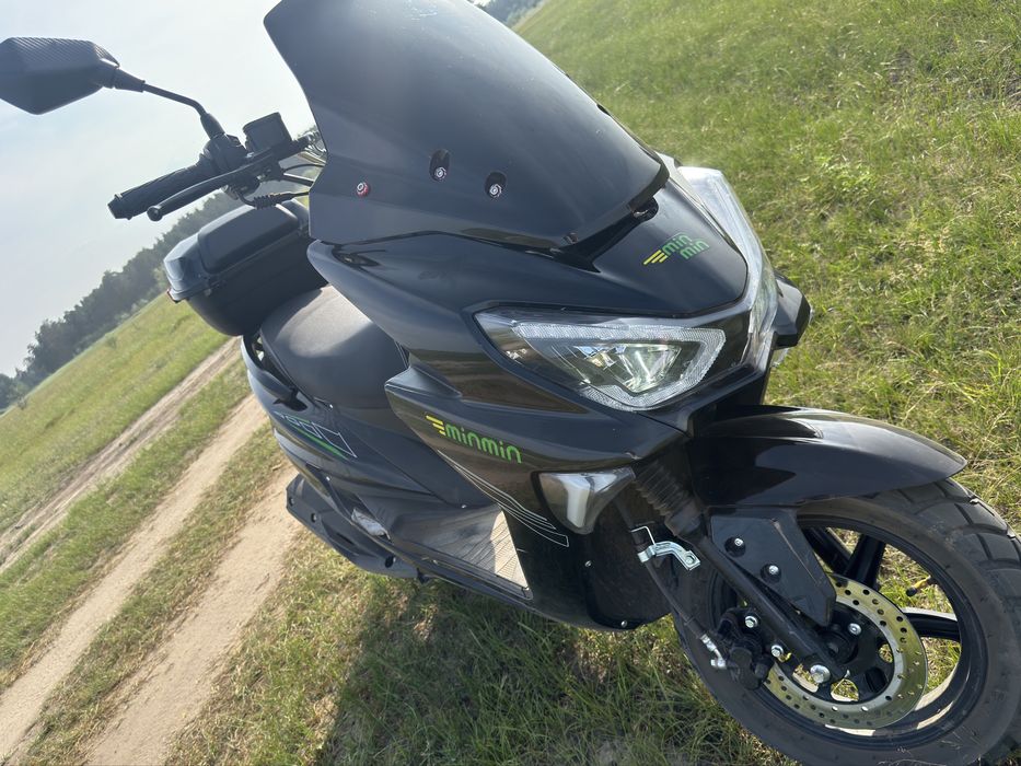 Продам скутер «Maxi”  150куб.см