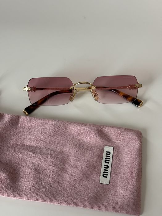 Очила Miu Miu модел SMU B50