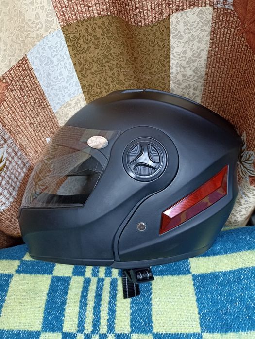 Мотошлем мотошлем