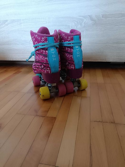 Кънки на soy luna  на една година