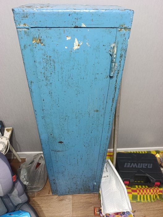 Продам сейф не дорого!