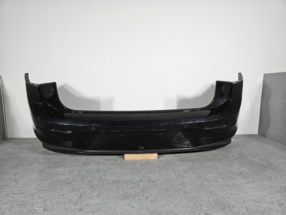 Задна броня VW GOLF 8 Фолксваген Голф 8 2020-