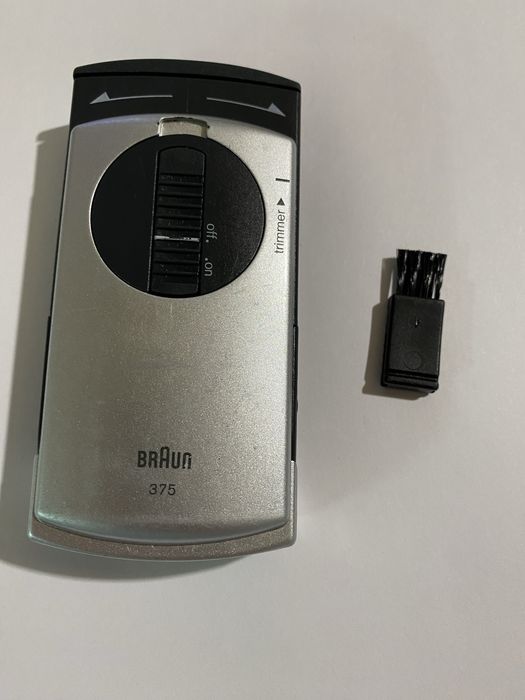 Aparat de ras BRAUN 5615