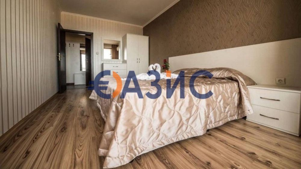 Продава се Двустаен апартамент в Свети Влас - 111 кв.м за 1442 €/кв.м - Снимка #4