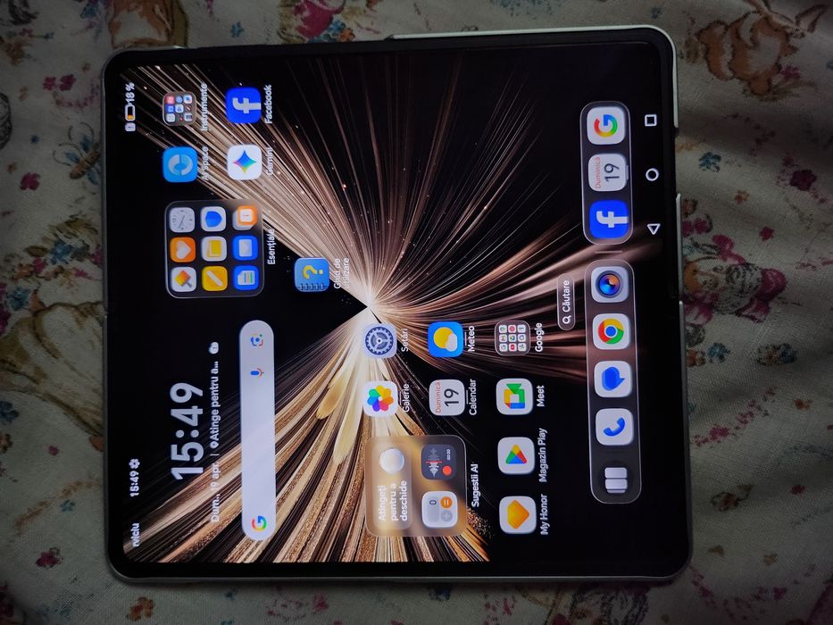 Honor magic v5 16+16/512gb android 16 nou la cutie,folie ambele ecrane, husă aluminiu cu protecție ,dual sim, liber de rețea.