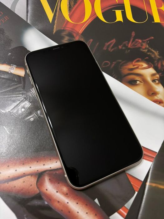 Iphone 11, 64 GB, в отличном состоянии