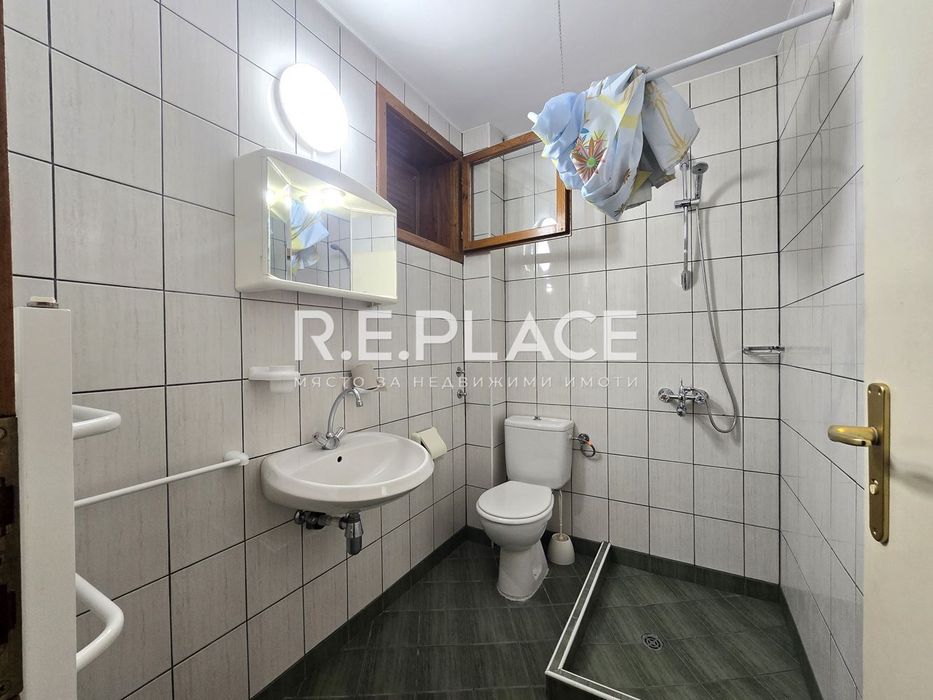 Хотел в Варна, област-м-т Ален Мак площ 676 цена 950000