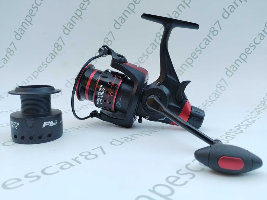 Mulineta FL Team Feeder FRA5000 cu Baitrunner 9 rulmenti