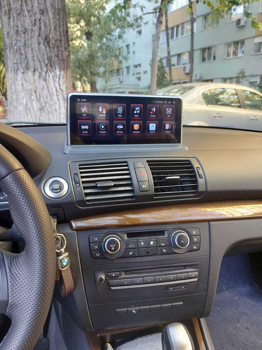 Navigatie android Carplay BMW seria 1 e87 YouTube Waze GPS