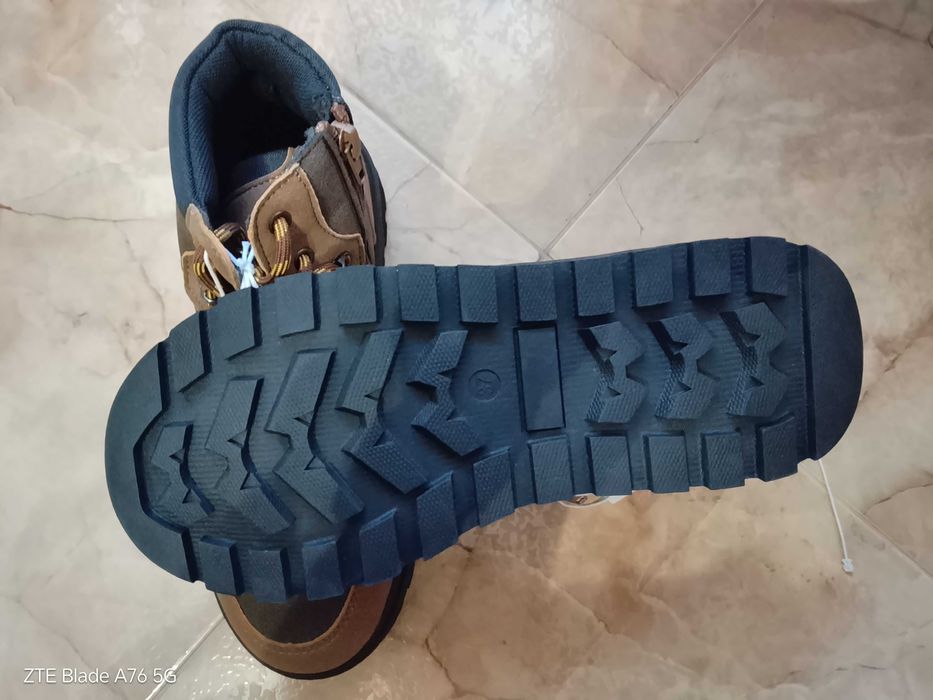 Боти за момче 37 номер