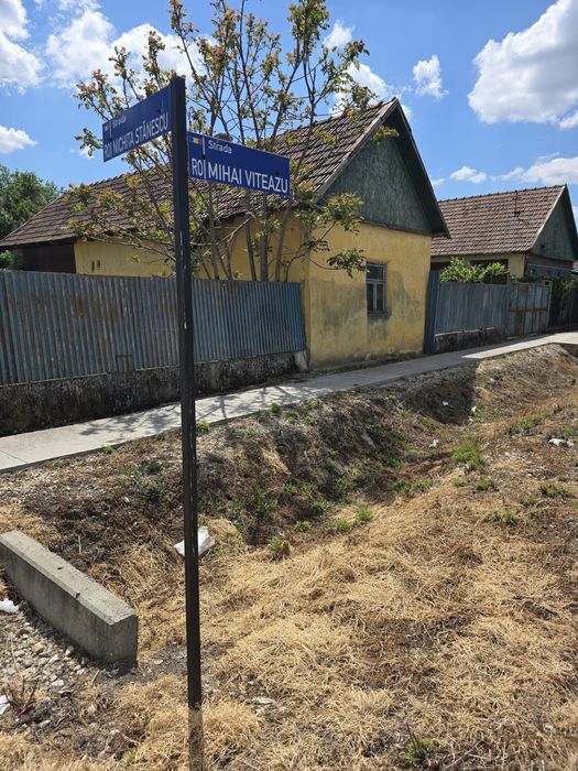 Casă de vânzare la țară