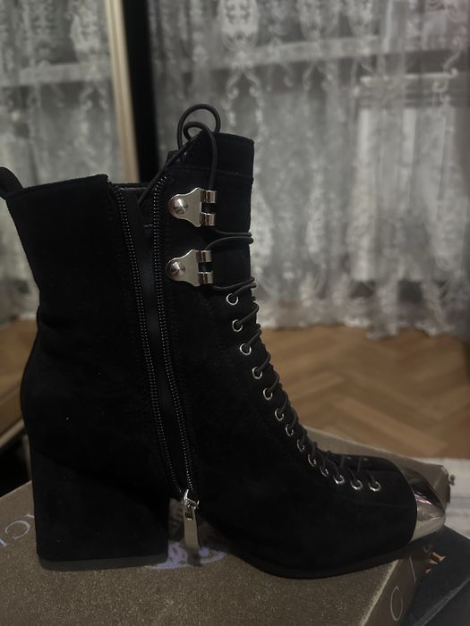 Продам сапоги и красовки
