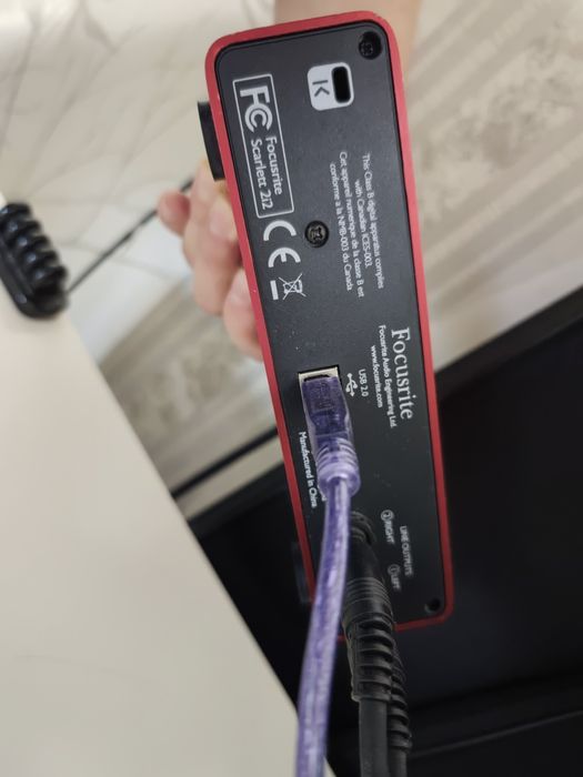 Аудиоинтерфейс, звуковая карта Focusrite Scarlett 2i2