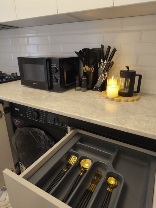 Продается Своя 1/8/16 Ассалом Сохил , Узбум ,Assalom Sohil,квартира