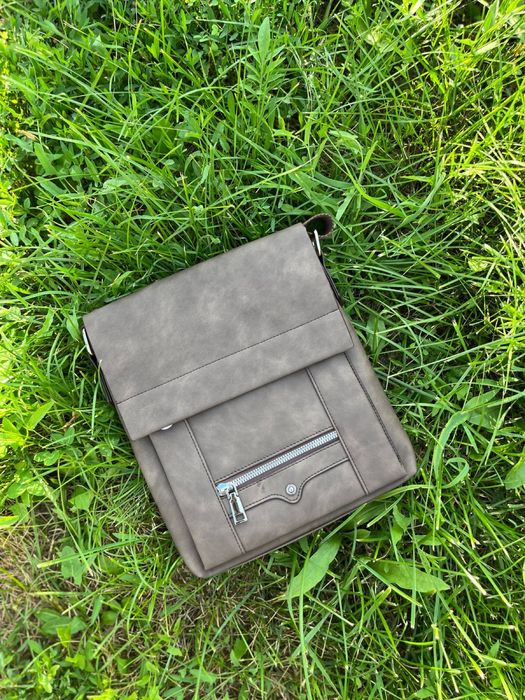 Сумка по скидке, мягкая и прочная кожа