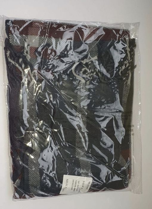 Fular/Esarfa Nordic Noel unisex Avon
25