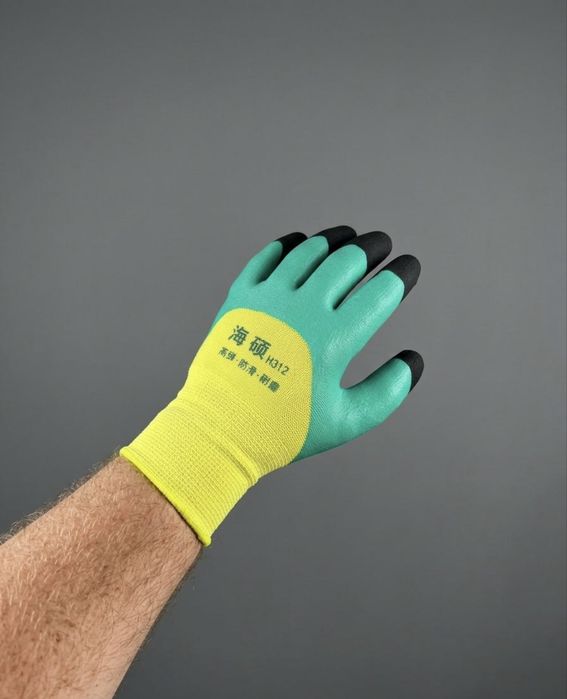 Перчатки рабочие, прорезининые