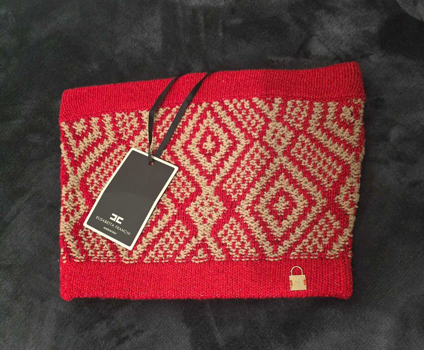 Elisabeta Franchi- топ