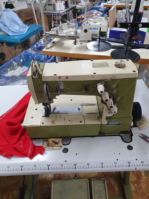 Masina de cusut Uberdeck (de acoperire) Rimoldi