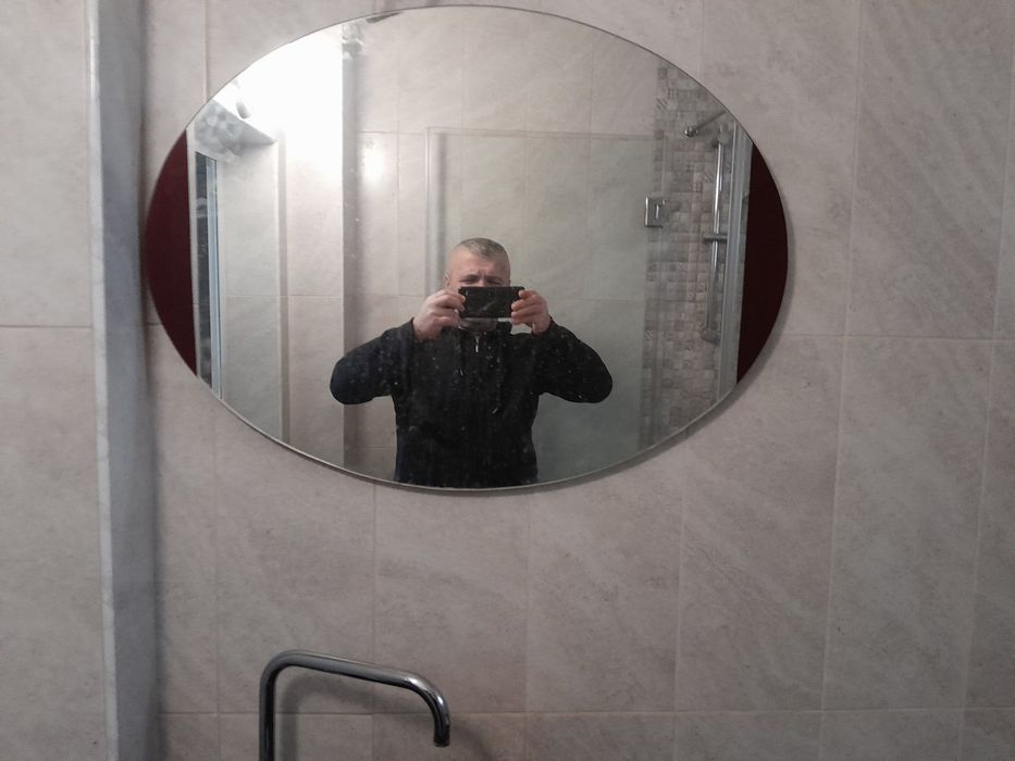 Комплект цветна мивка за баня от масивно стъкло