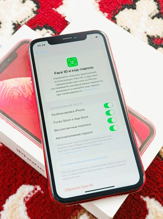 iPhone XR 64gb в хорошем состояний