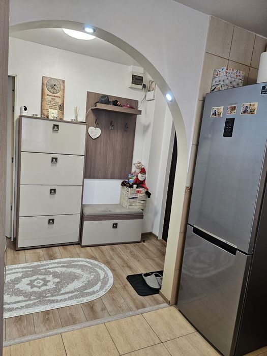 Apartament 4 camere etaj 2