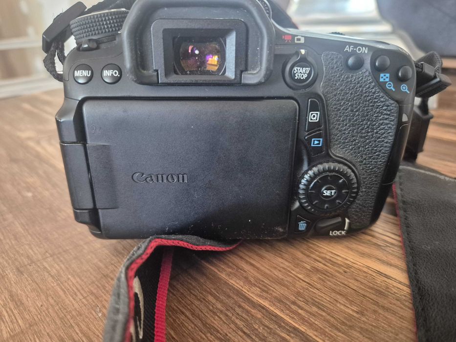 Canon EOS 70D продавам