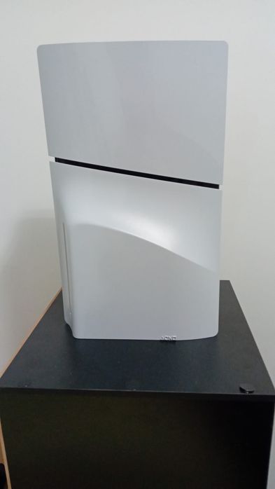 Play Station 5 Slim