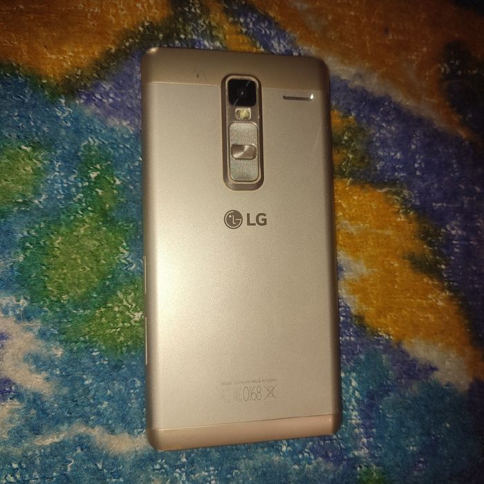 Телефони Самсунг и LG
