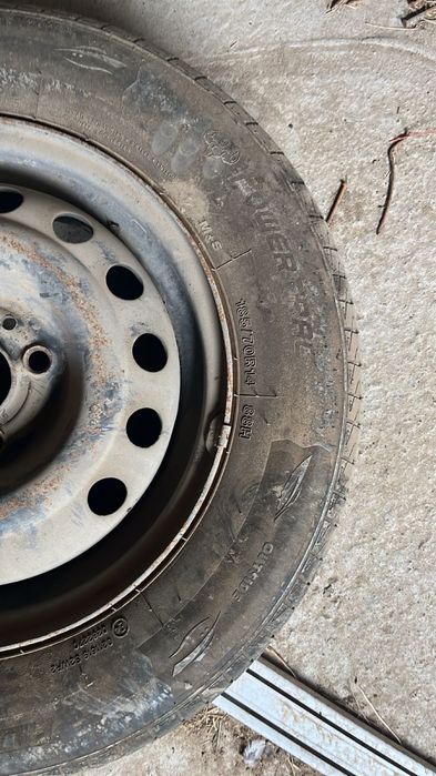 185/70 14 диск с шинами