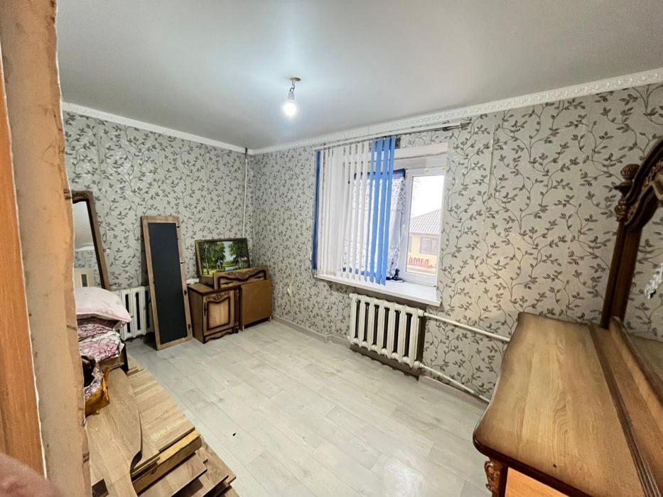 Алға қаласында 3 бөлмелі пәтер сатылады