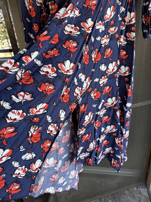 Vand rochie marime mare pret 50 lei