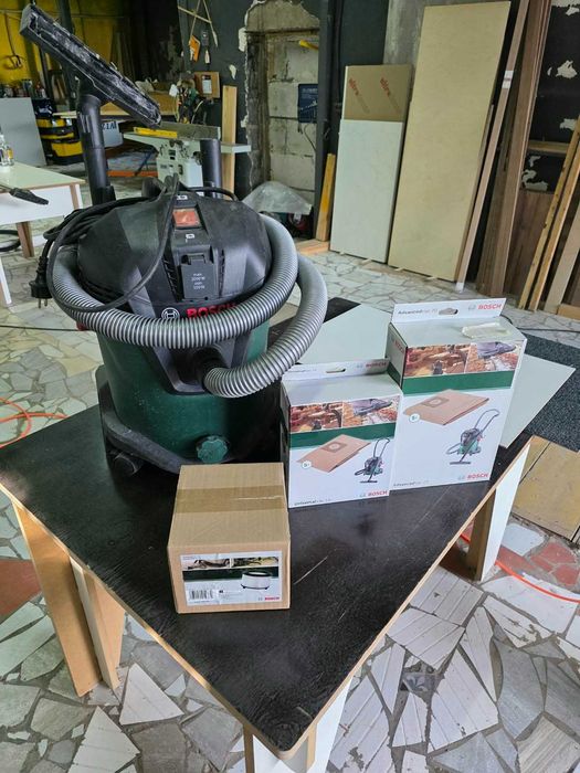 Строительный пылесос BOSCH AdvancedVac 20