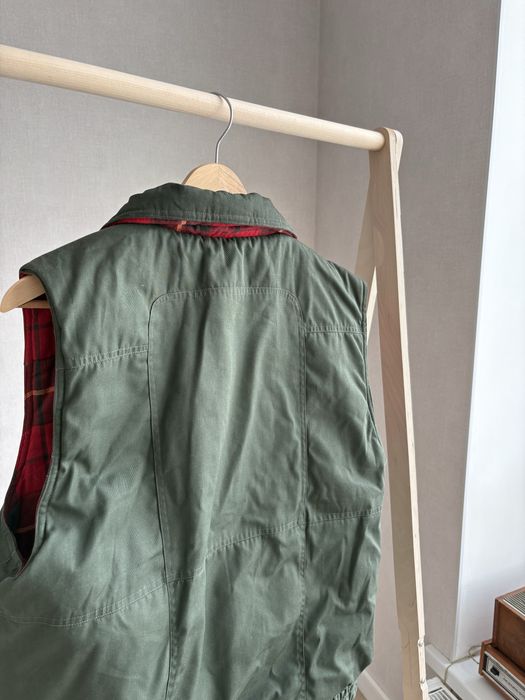 Жилет размер М.