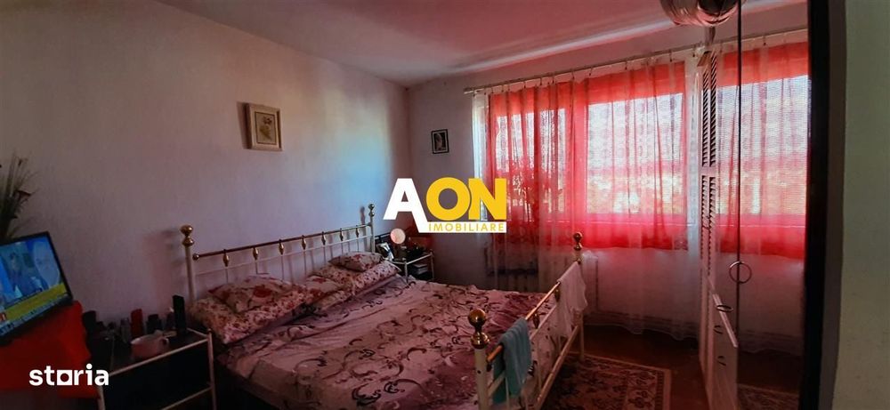 Apartament 3 camere Cetate