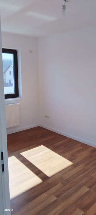 Casă nouă, 4 camere, teren 477 mp, în apropiere de pădure