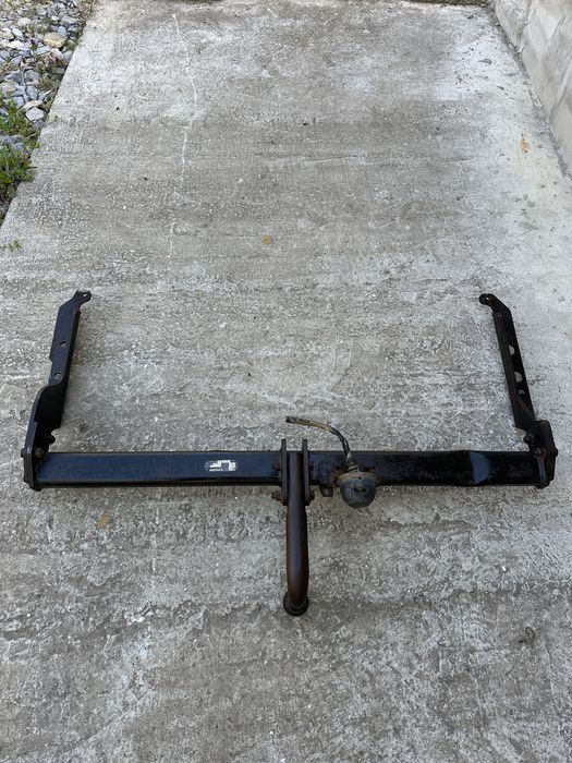 Теглич- Субару форестър(1998-2002)