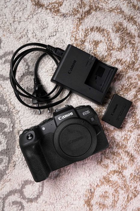 Фотоаппарат Canon EOS RP Body
