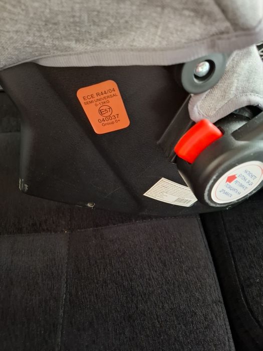 Столче за автомобил