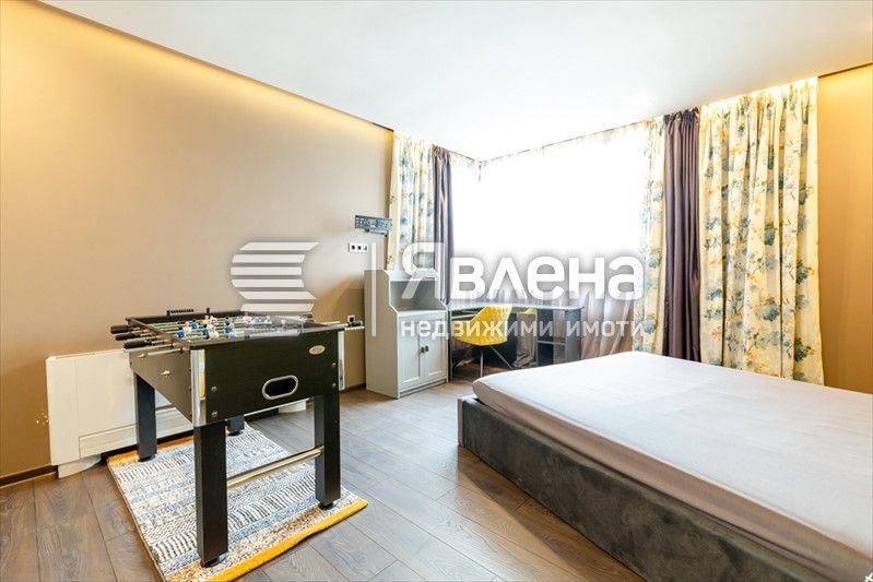 Продава се Къща в с. Панчарево, Област София-град - 335 кв.м за 1881 €/кв.м - Снимка #10