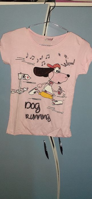 Женские  футболки.