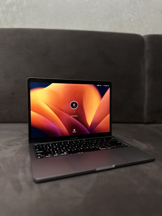 MacBook m1 pro 256gb