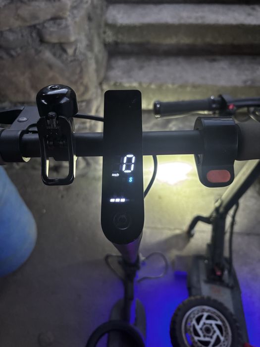 Vand urgent trotinete kugoo kirin m4 pro si xiaomi