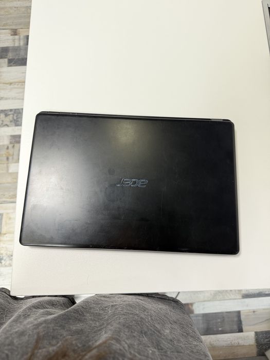 Acer Aspire — Core i3 / 8 ГБ