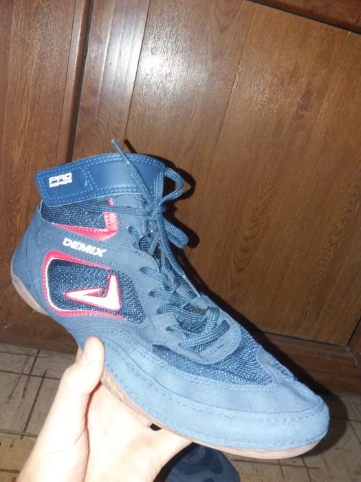 Боксерки Demix 42 размер.