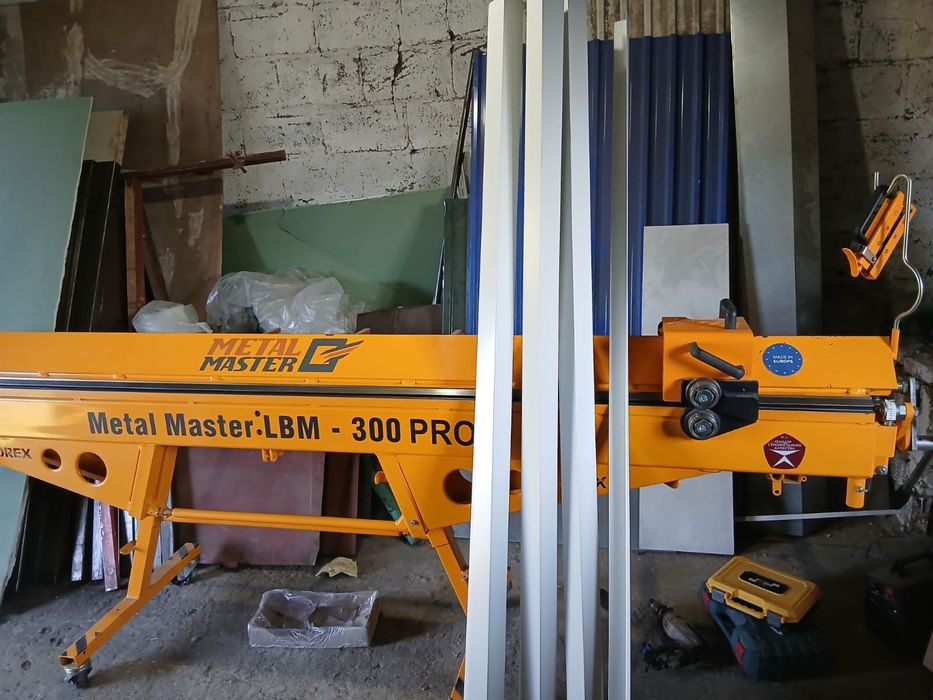 Листогиб master LBM 300