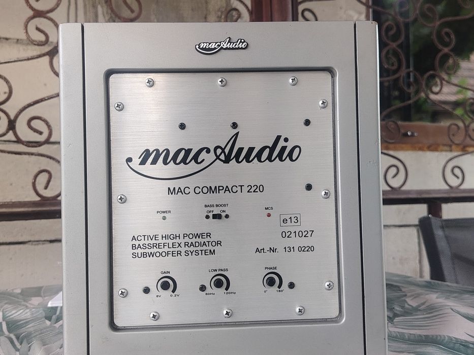 Subwoofer activ auto Mac Audio MAC Compact 220 – Funcțional