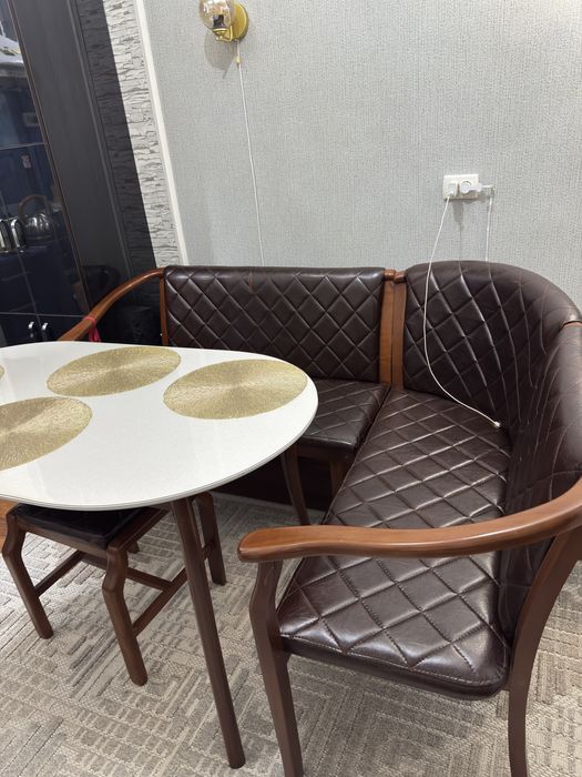 Продается кухонный уголок