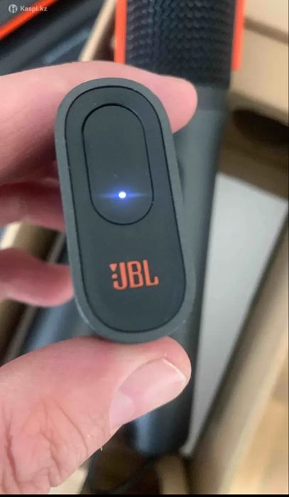 Продам микрофон JBL