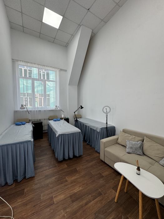 Сдаётся кушетка в центре города Алматы